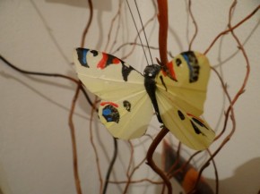 Motyl dekorace vaza autor foto Pavel Hanzal (c)